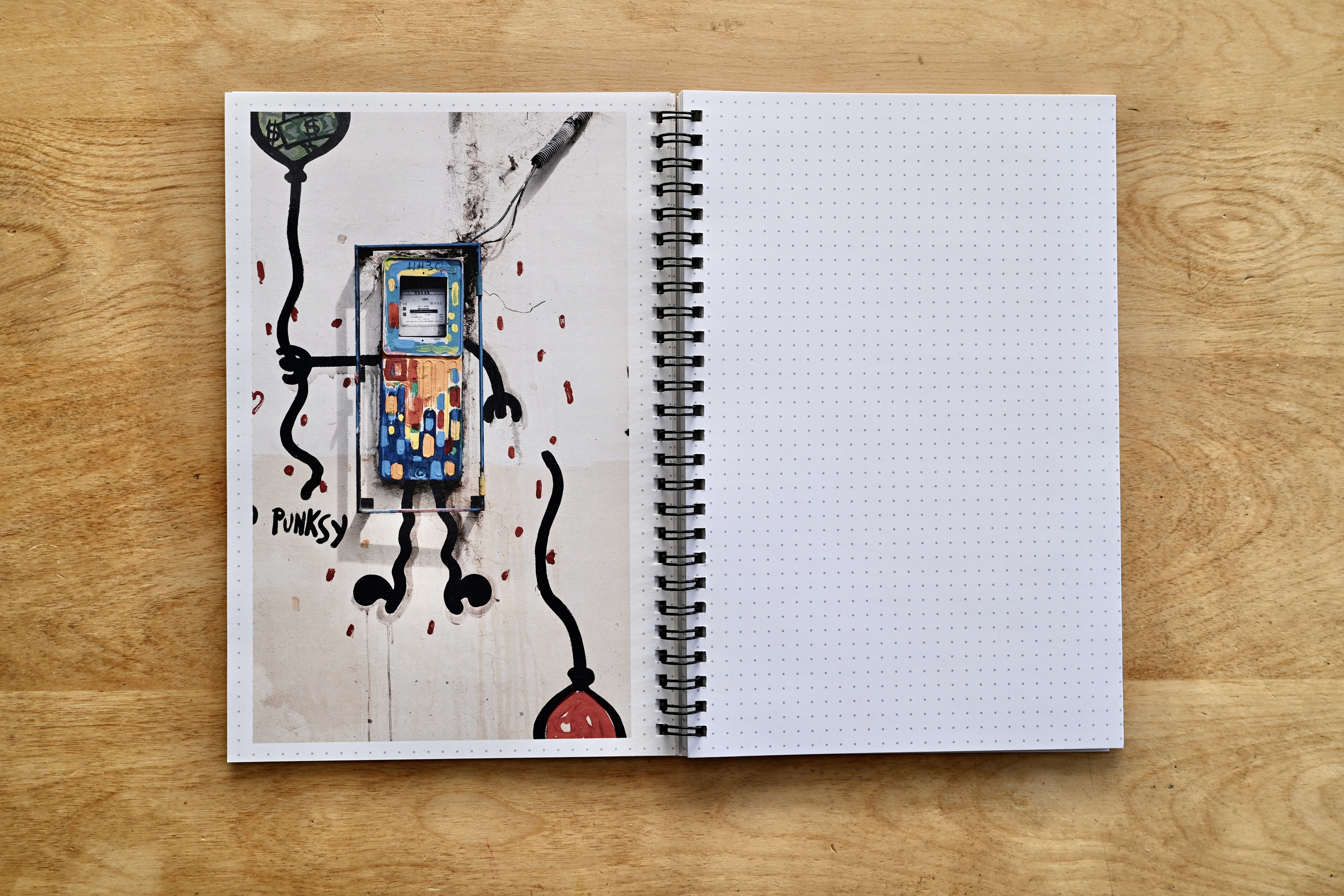 The last of my Morocco test books has arrived. This one is a Blurb Wire-O bind notebook with seventy two pages. 