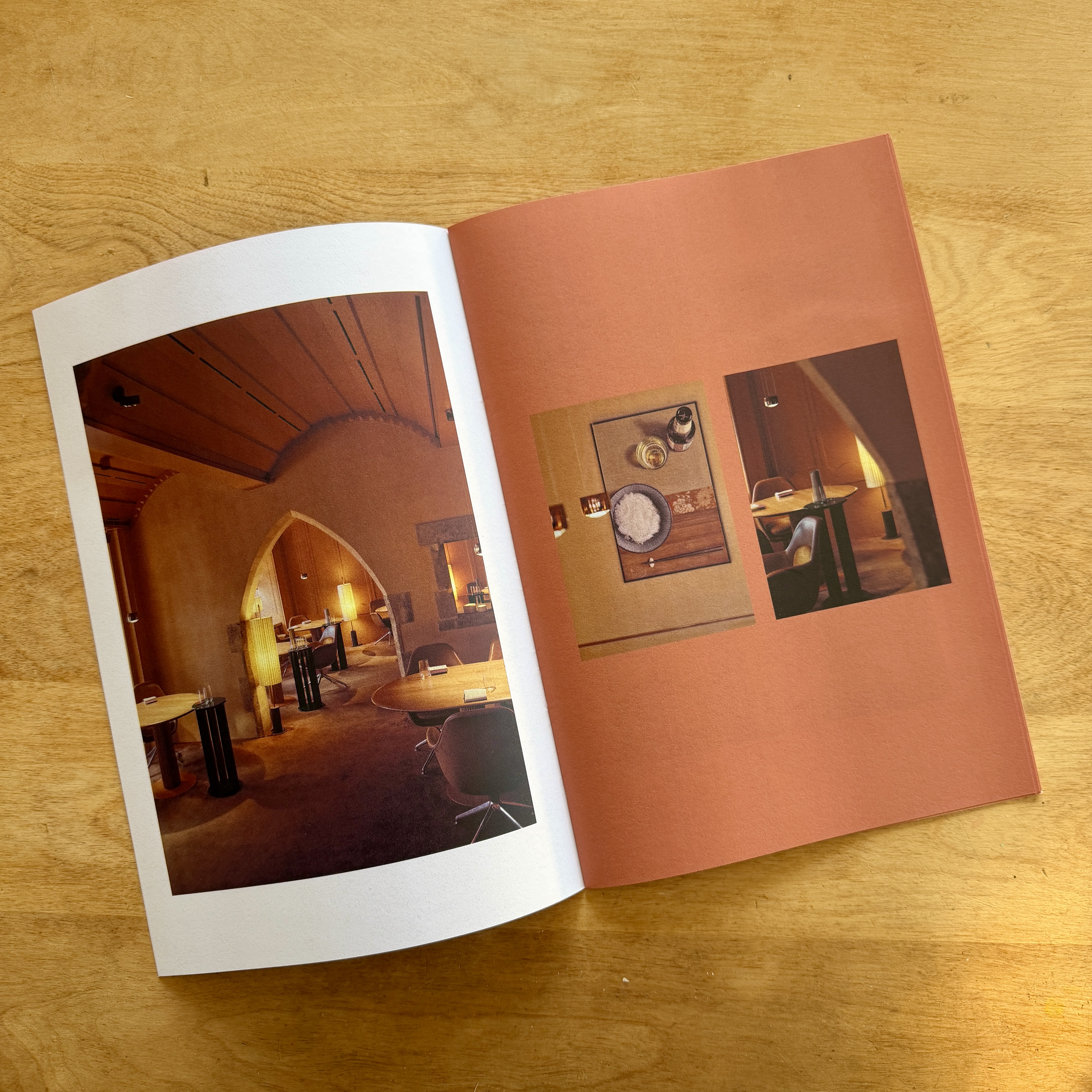 Photographer Wim Jansen's Tohru in der Schreiberei is a beautiful, cost-effective, concise, promotional piece. 